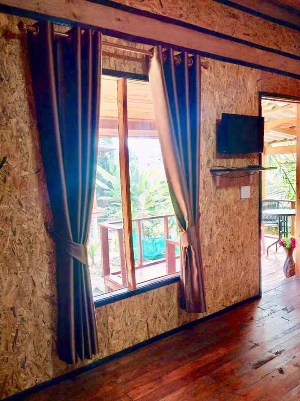 Lanta A Toi House Hotel Koh Lanta Bagian luar foto
